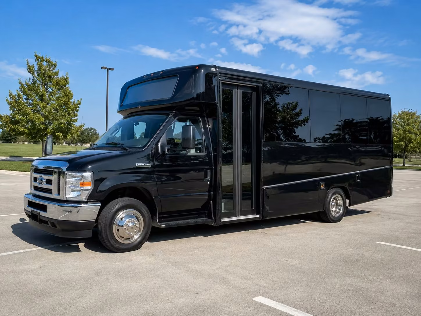mcallen 18 passenger minibus rental