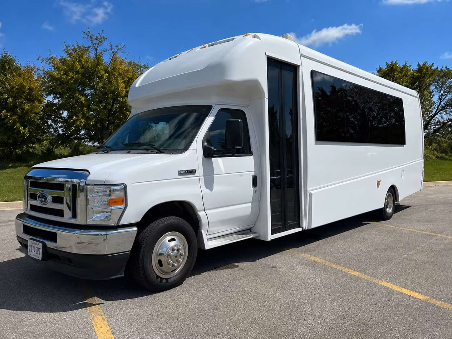quinceanera and private party bus rentals in mcallen texas